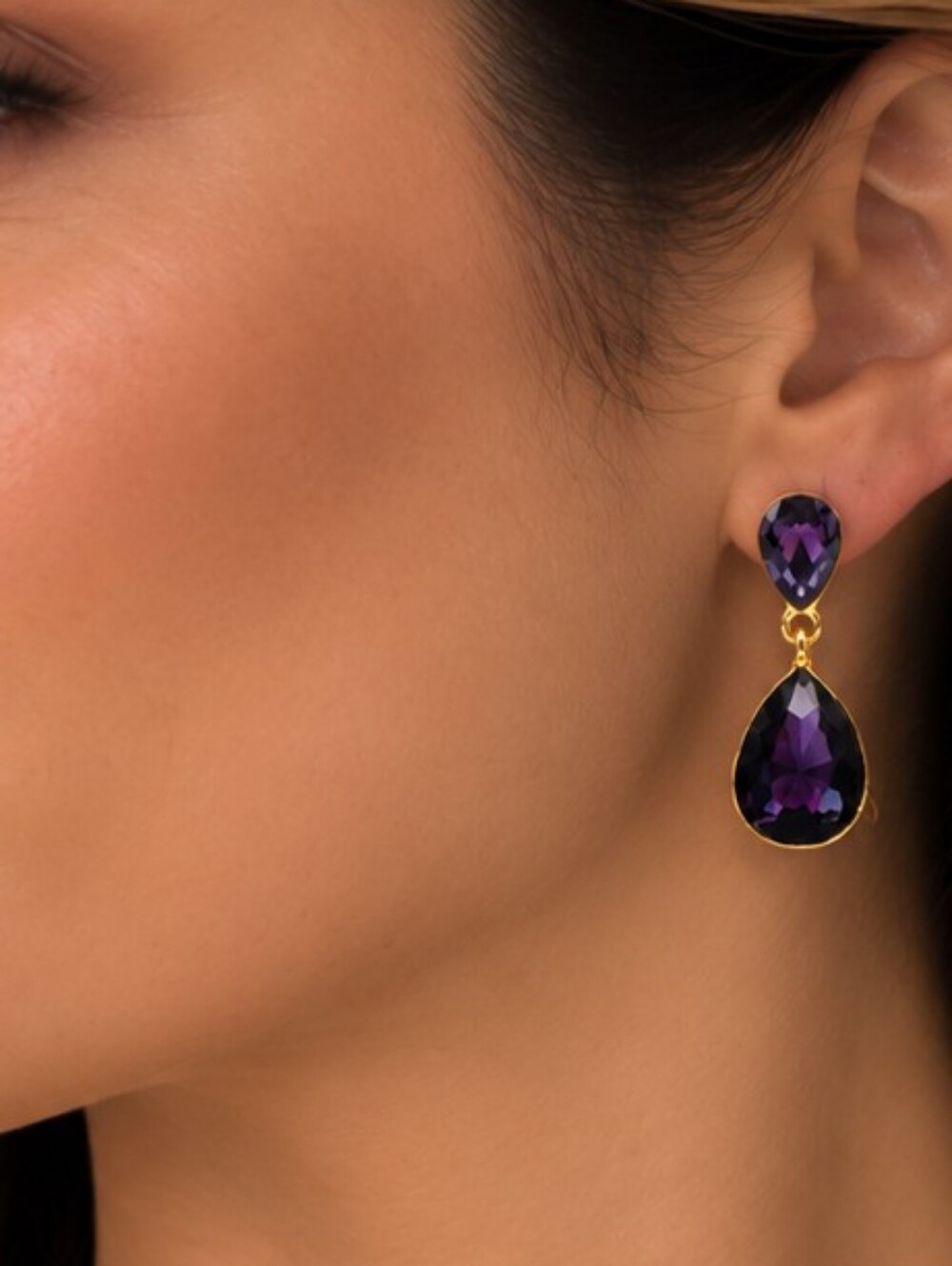 💎 Purple Crystal Teardrop Dangle Earrings Gold Tone Faceted Statement EUC